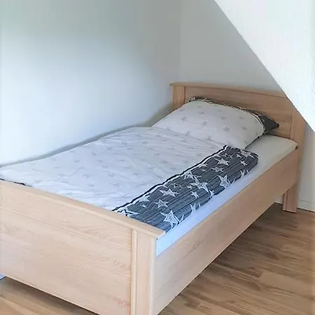 Monteurzimmer/ferienwohnung Rossheidestrasse, *